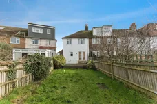Queens Crescent, EASTBOURNE
