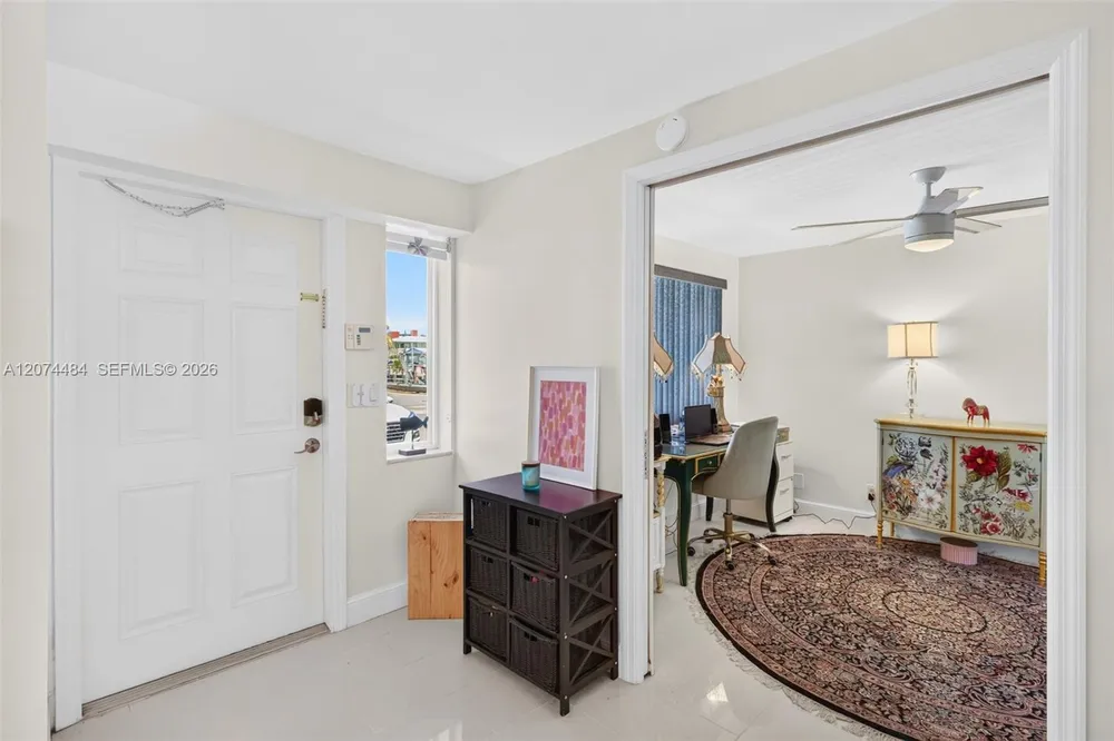 1705 N Riverside Dr, Pompano Beach, FL 33062