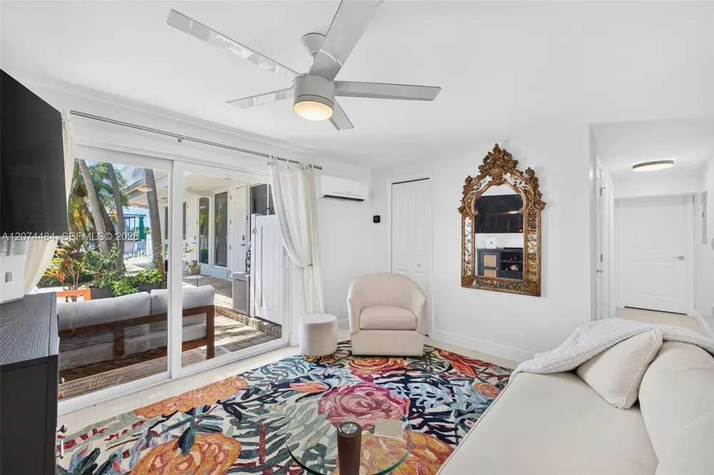 1705 N Riverside Dr, Pompano Beach, FL 33062