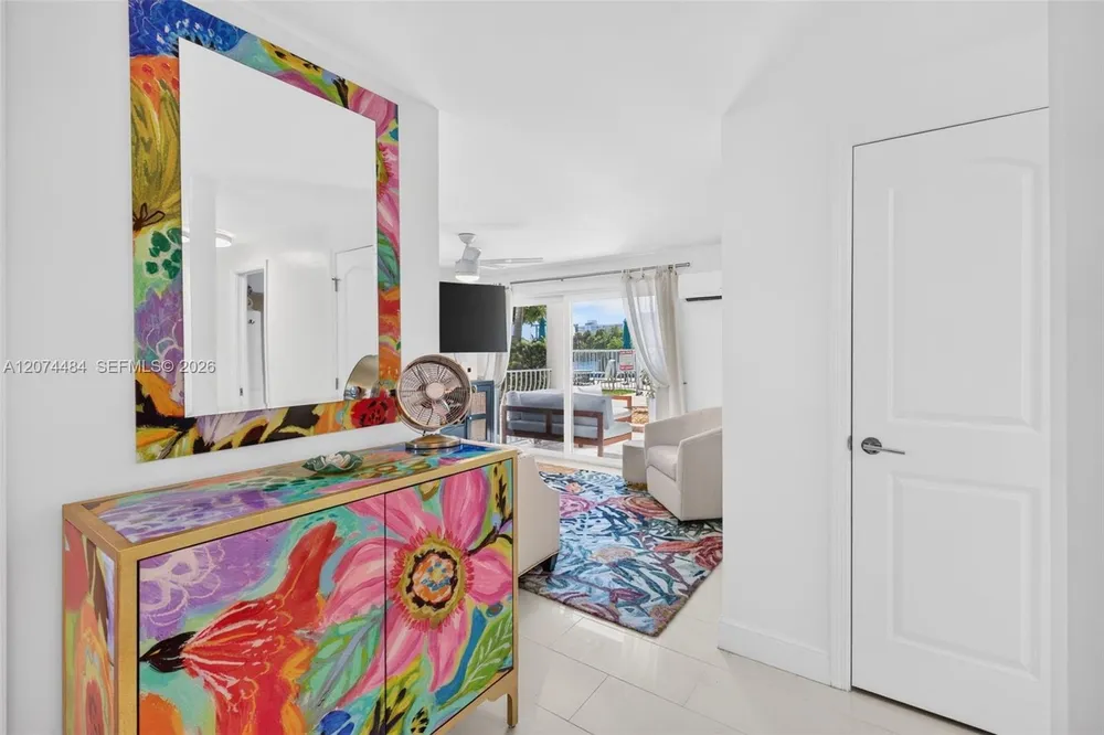 1705 N Riverside Dr, Pompano Beach, FL 33062