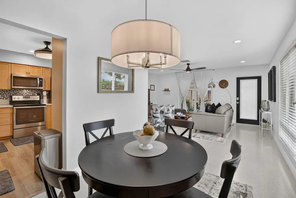 1608 NE 14th Terrace, Fort Lauderdale, FL 33304