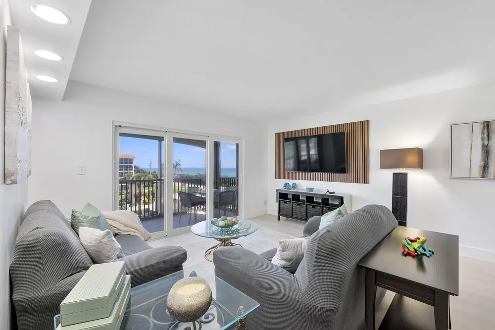 2871 N Ocean Blvd, Boca Raton, FL 33431