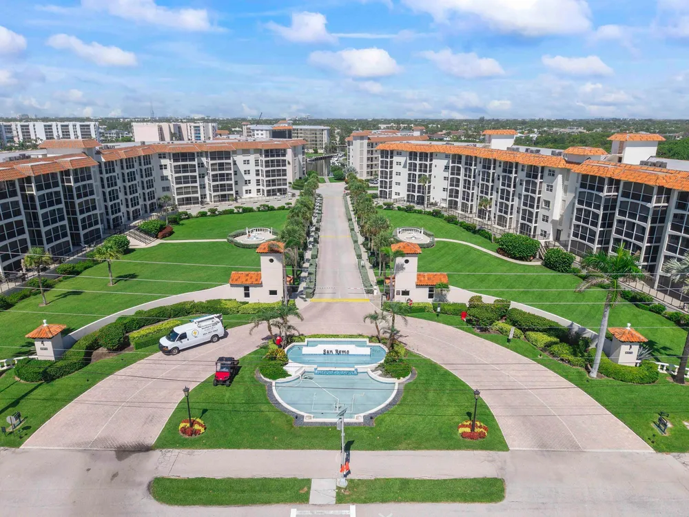 2871 N Ocean Blvd, Boca Raton, FL 33431