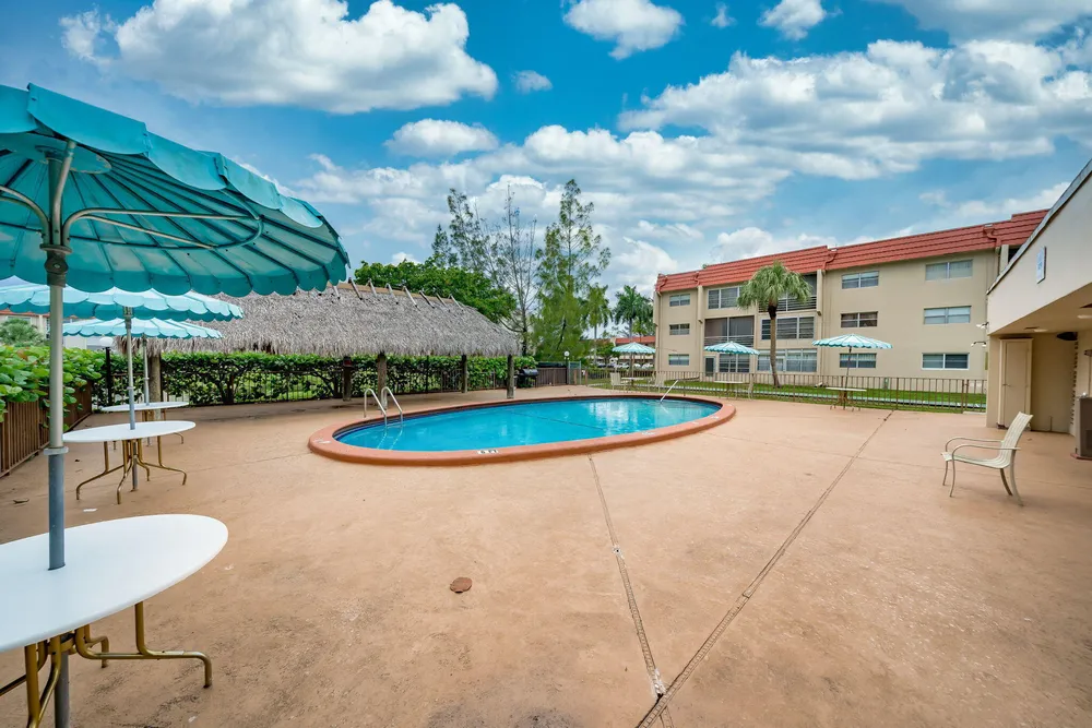2793 NW 104th Ave, Sunrise, FL 33322