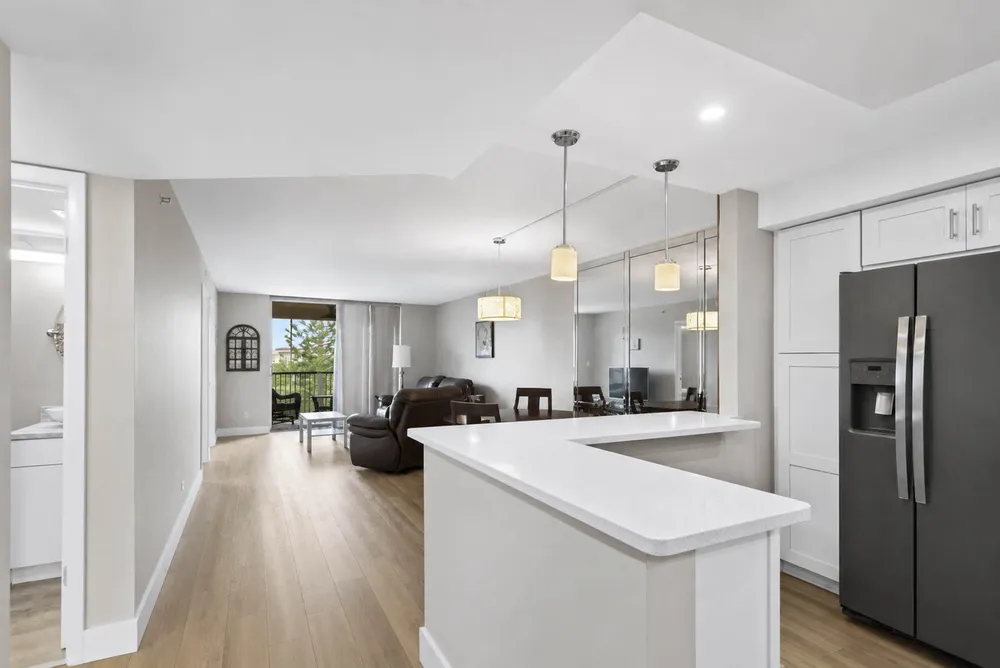 3150 W Rolling Hills Circle, Davie, FL 33328