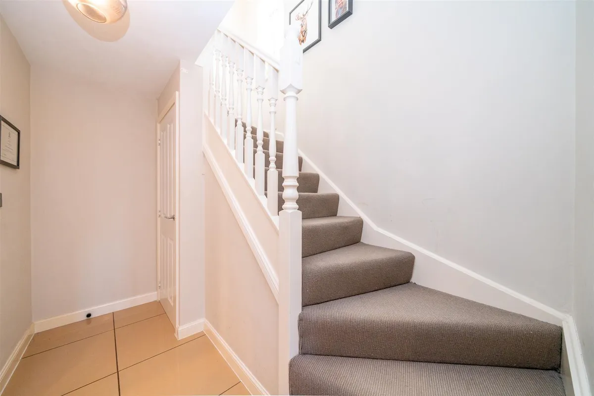 Shearwater Road, Apsley, Hemel Hempstead, Hertfordshire, HP3 0GB