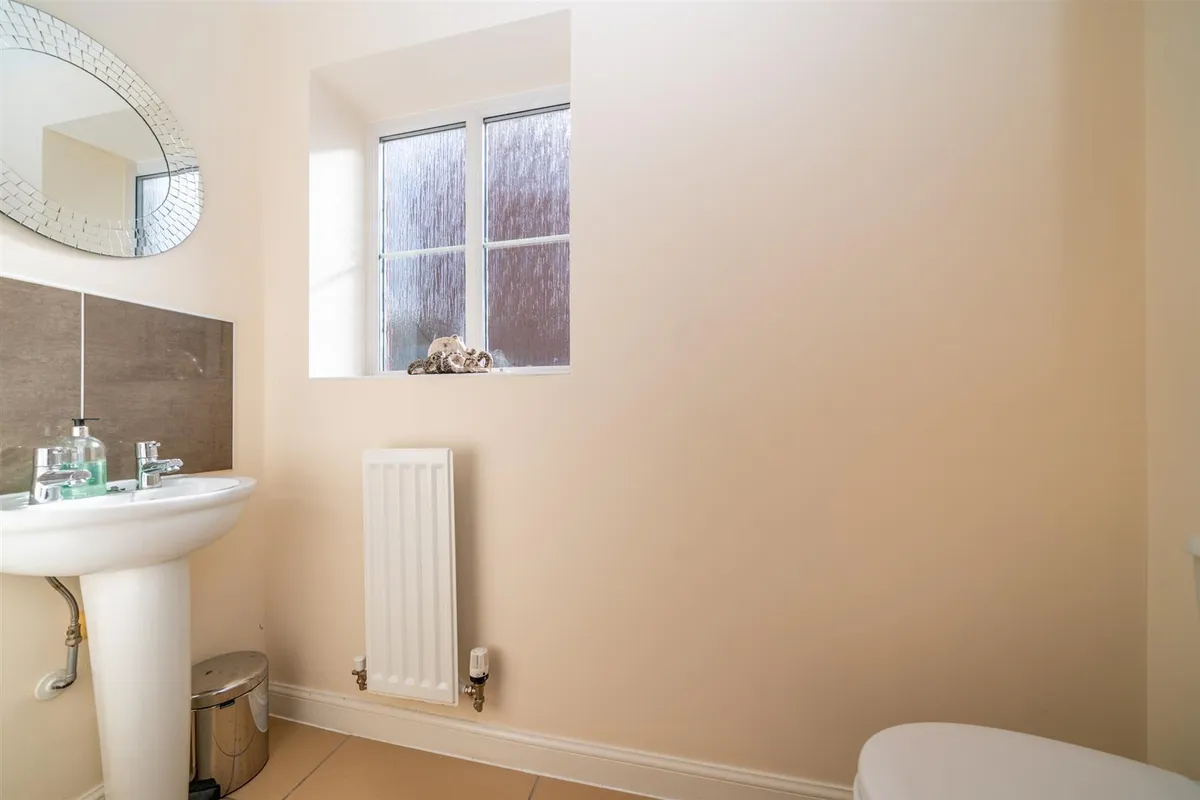 Shearwater Road, Apsley, Hemel Hempstead, Hertfordshire, HP3 0GB