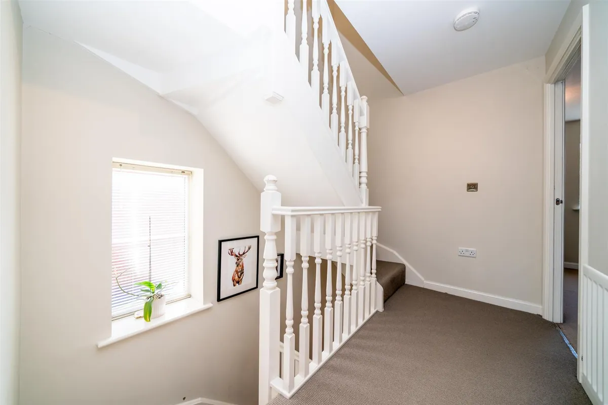 Shearwater Road, Apsley, Hemel Hempstead, Hertfordshire, HP3 0GB