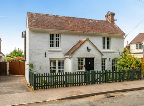 Beaconsfield Road, Chelwood Gate, RH17