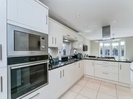 Lightfoot Mews, Farndon, Chester thumb 3