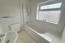 Wroot Road, Finningley, DONCASTER