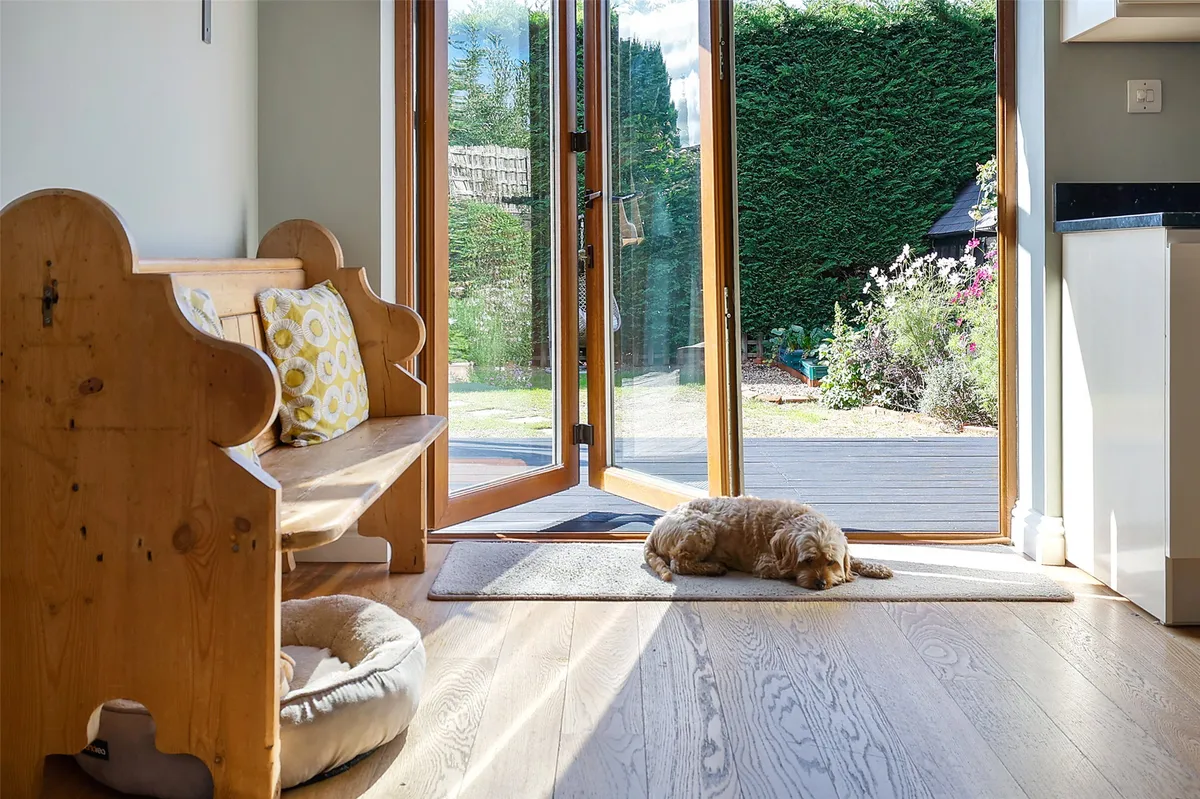 Cannon Way, Fetcham, Leatherhead, Surrey, KT22