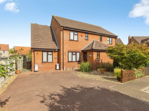 Kenan Drive, Attleboroughphoto