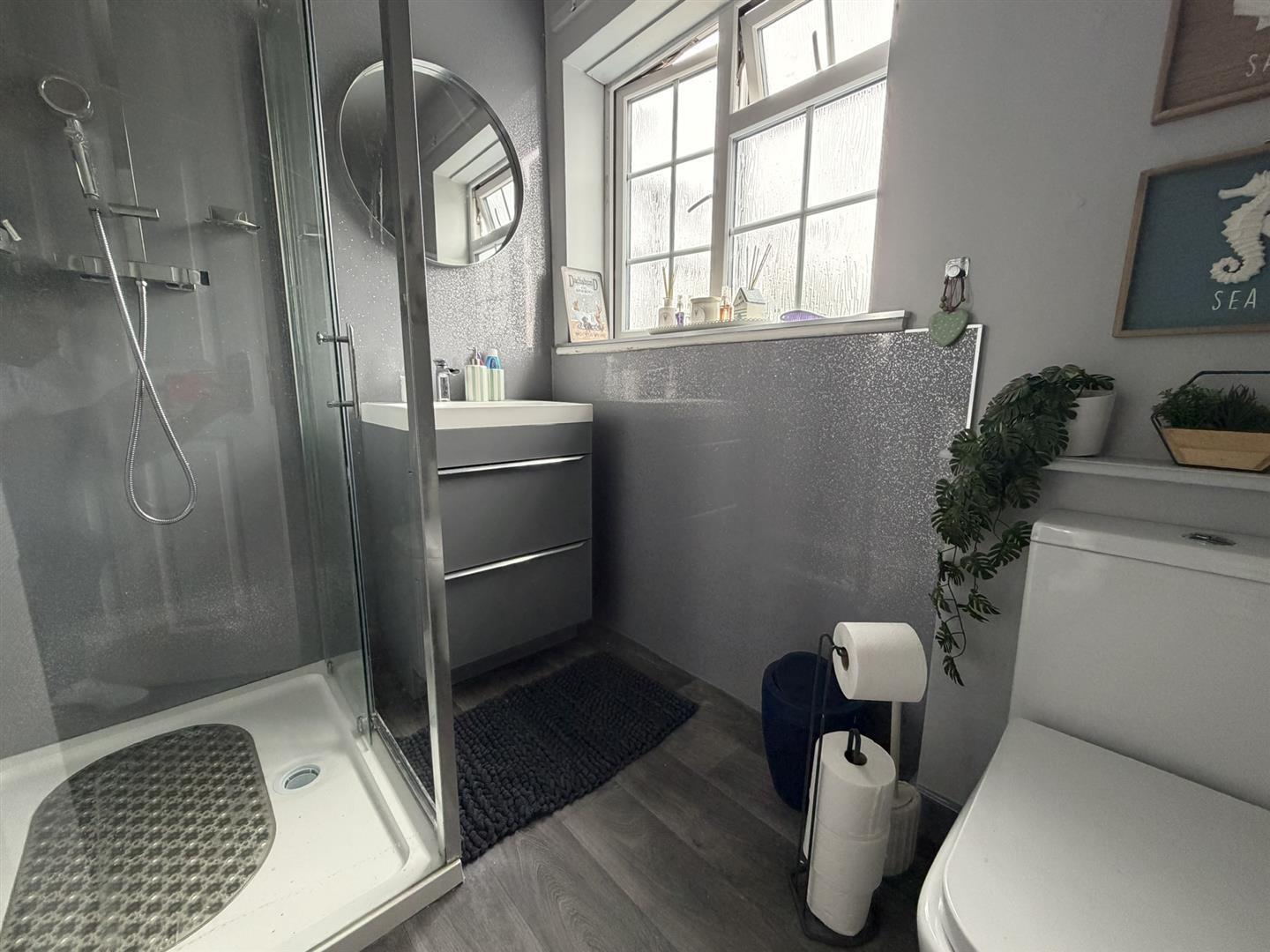 Holden Grove, Daventry Image 17
