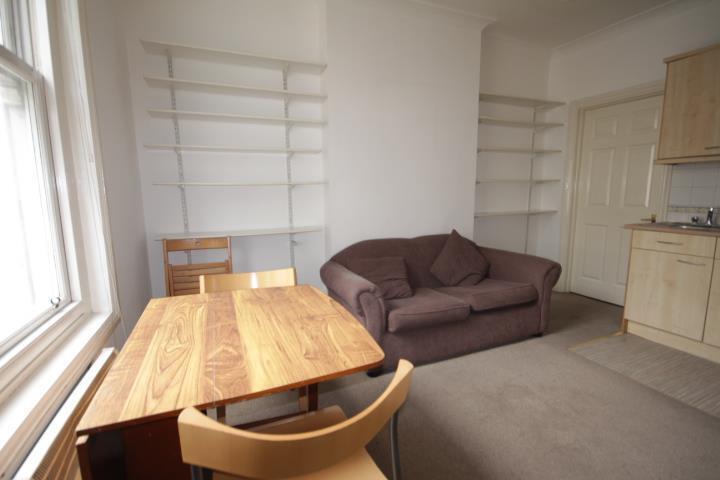 1 Bed Acton Street, London Image 4