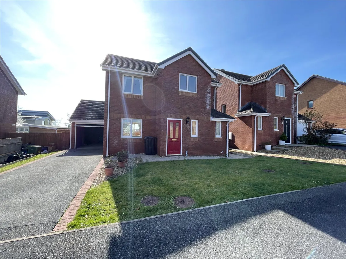 Bro Caerwyn, Llangefni, Isle of Anglesey, LL77