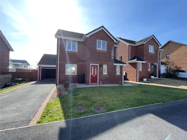 Bro Caerwyn, Llangefni, Isle of Anglesey, LL77