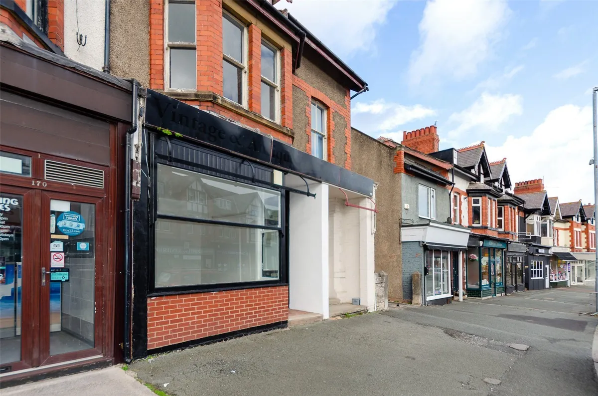Conway Road, Colwyn Bay, Conwy, LL29