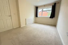 Matlock Close, RUGBY