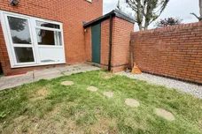 Matlock Close, RUGBY