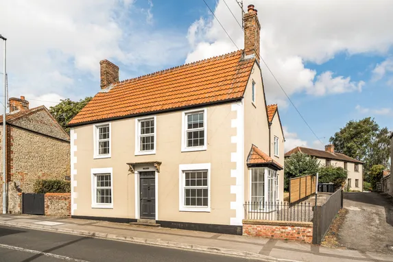 Vicarage Street, Warminster, BA12