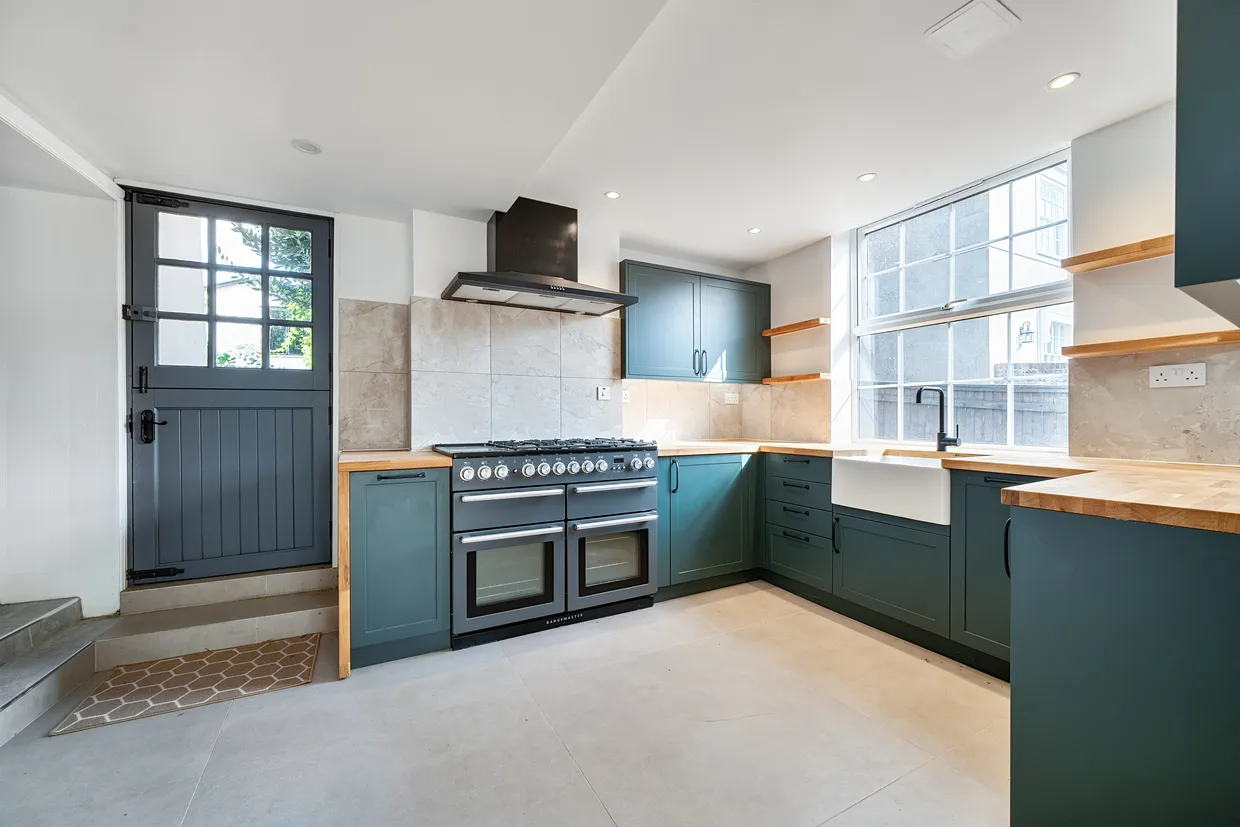 Vicarage Street, Warminster, BA12 photo 2