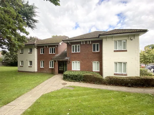 Guildford Road, Fetcham, Leatherhead, Surrey, KT22