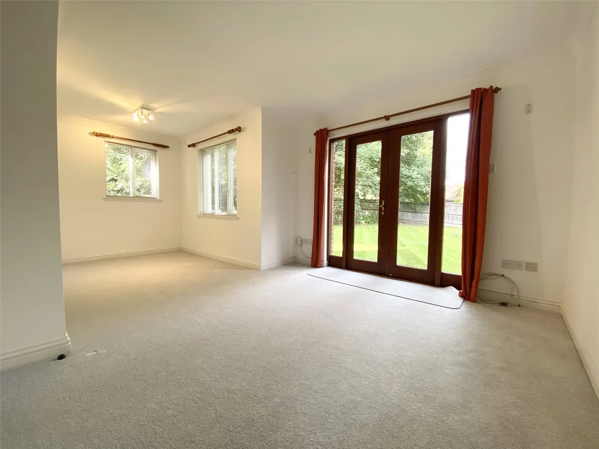 Guildford Road, Fetcham, Leatherhead, Surrey, KT22