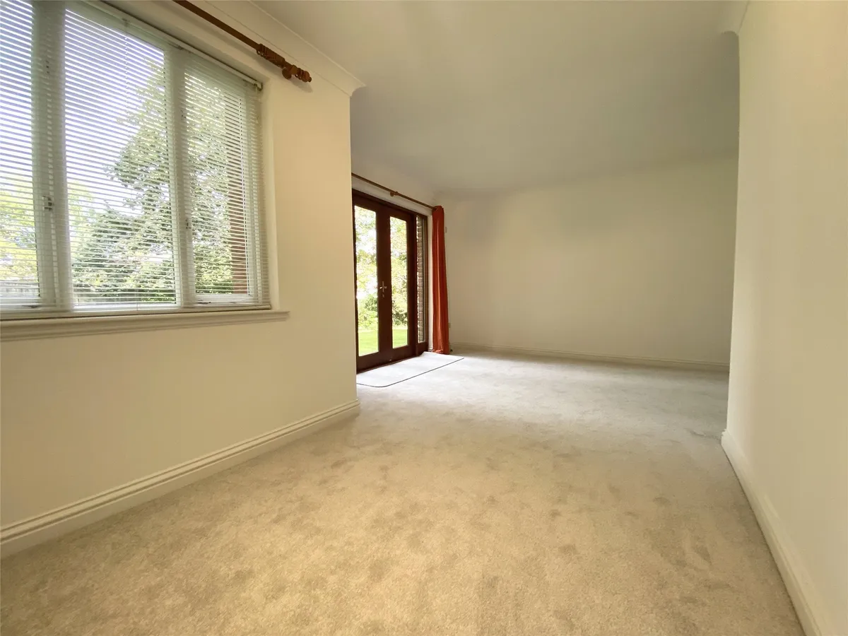 Guildford Road, Fetcham, Leatherhead, Surrey, KT22