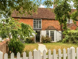 Village Street, Ewhurst Green, Robertsbridge photo