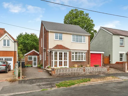 Fir Road, Ashurst, Southamptonphoto