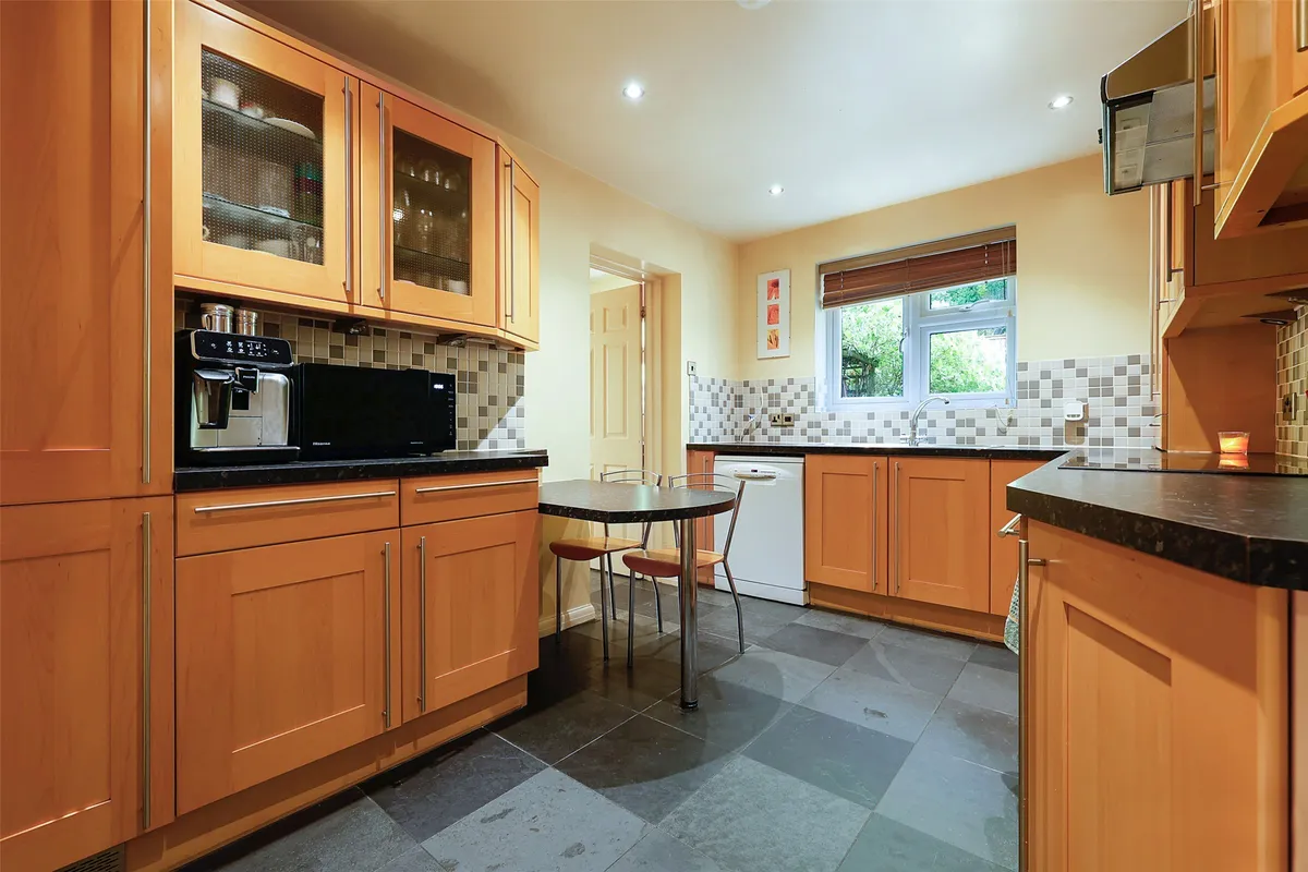 Outwood Lane, Chipstead, Coulsdon, CR5