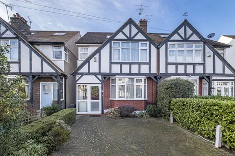 Sandbourne Avenue London SW19