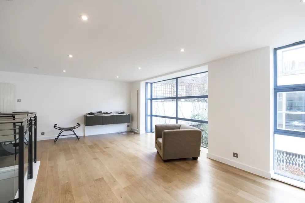 Dunworth Mews London W11 photo 2