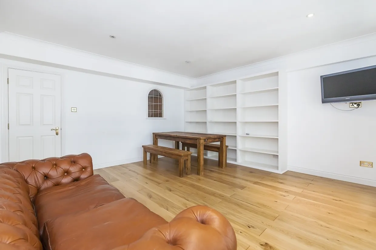 East Harding Street EC4A, EPC:C photo 3