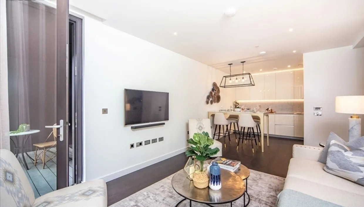 Thornes House, Nine Elms, London SW11 7AG photo 4