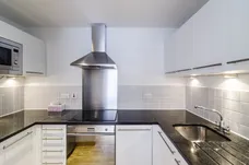12 Leyden Street London E1 photo 4