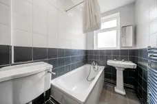 Crescent Grove London SW4 photo 6