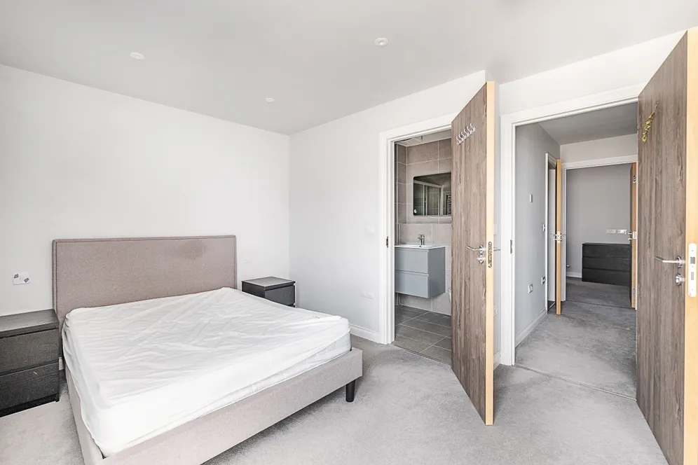 Wells Walk, E7 photo 8