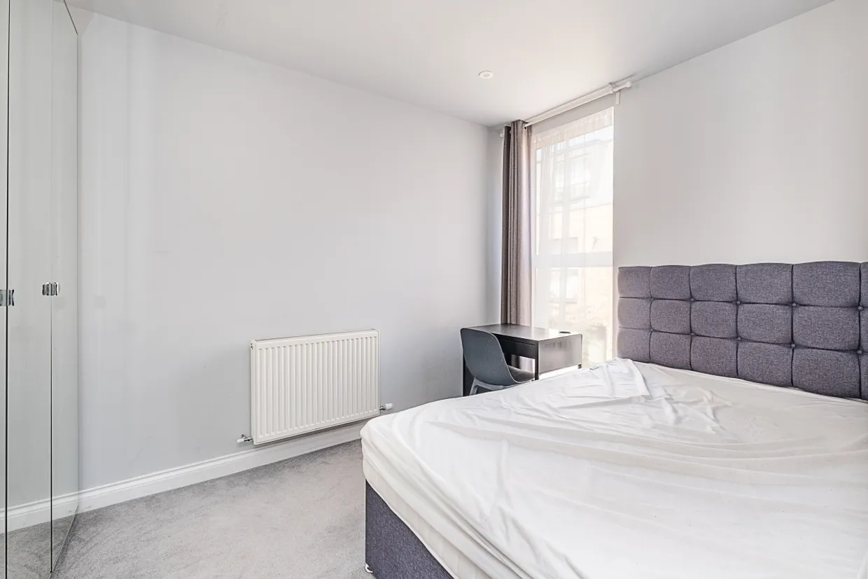 Wells Walk, E7 photo 12