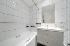Queensway London W2 photo 8