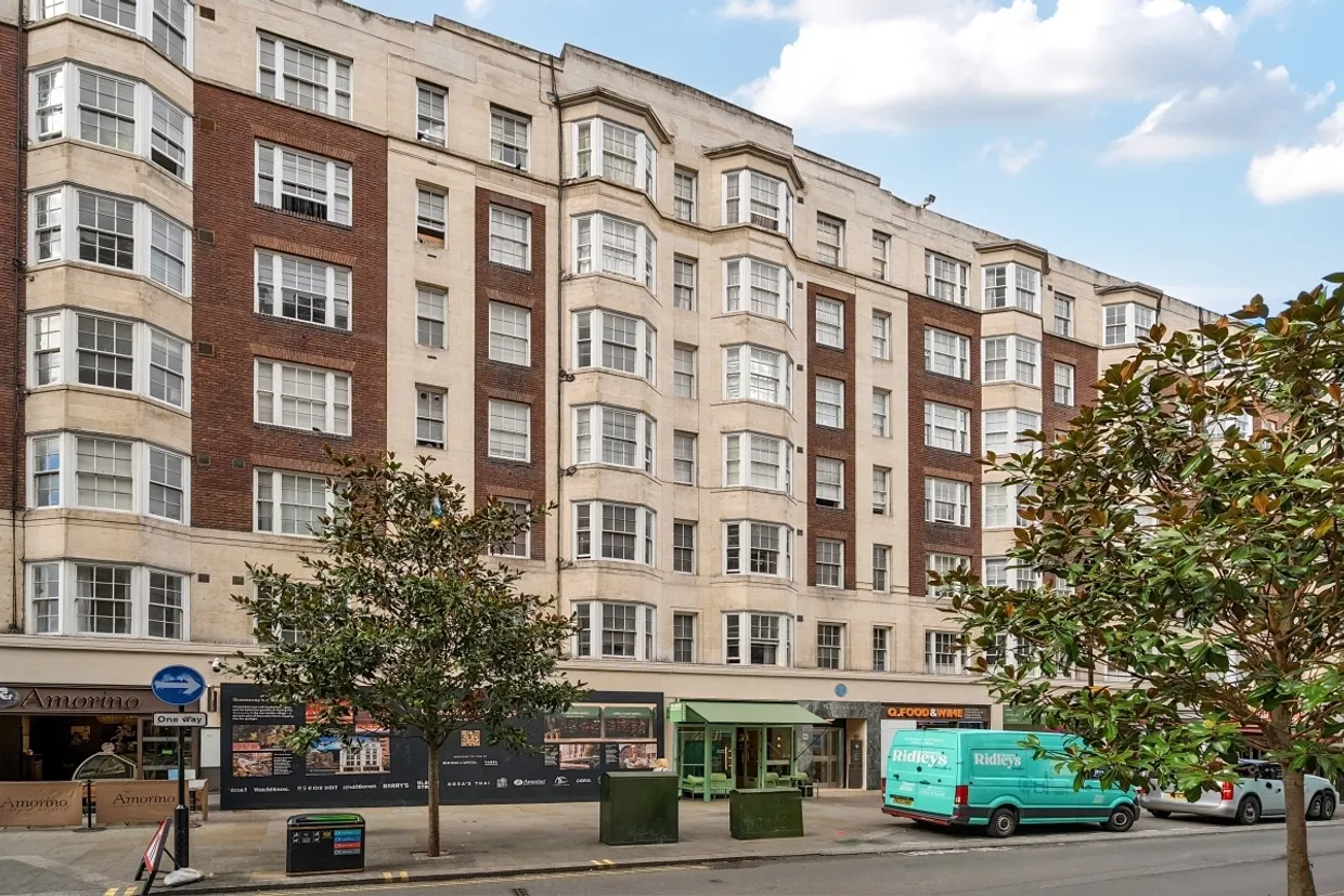 Queensway London W2 photo 11