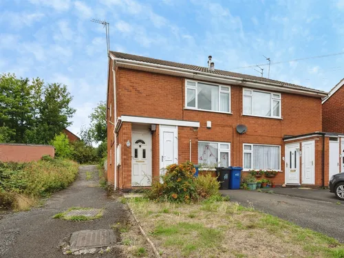 Sandstone Close, Lower Gornal, Dudleyphoto