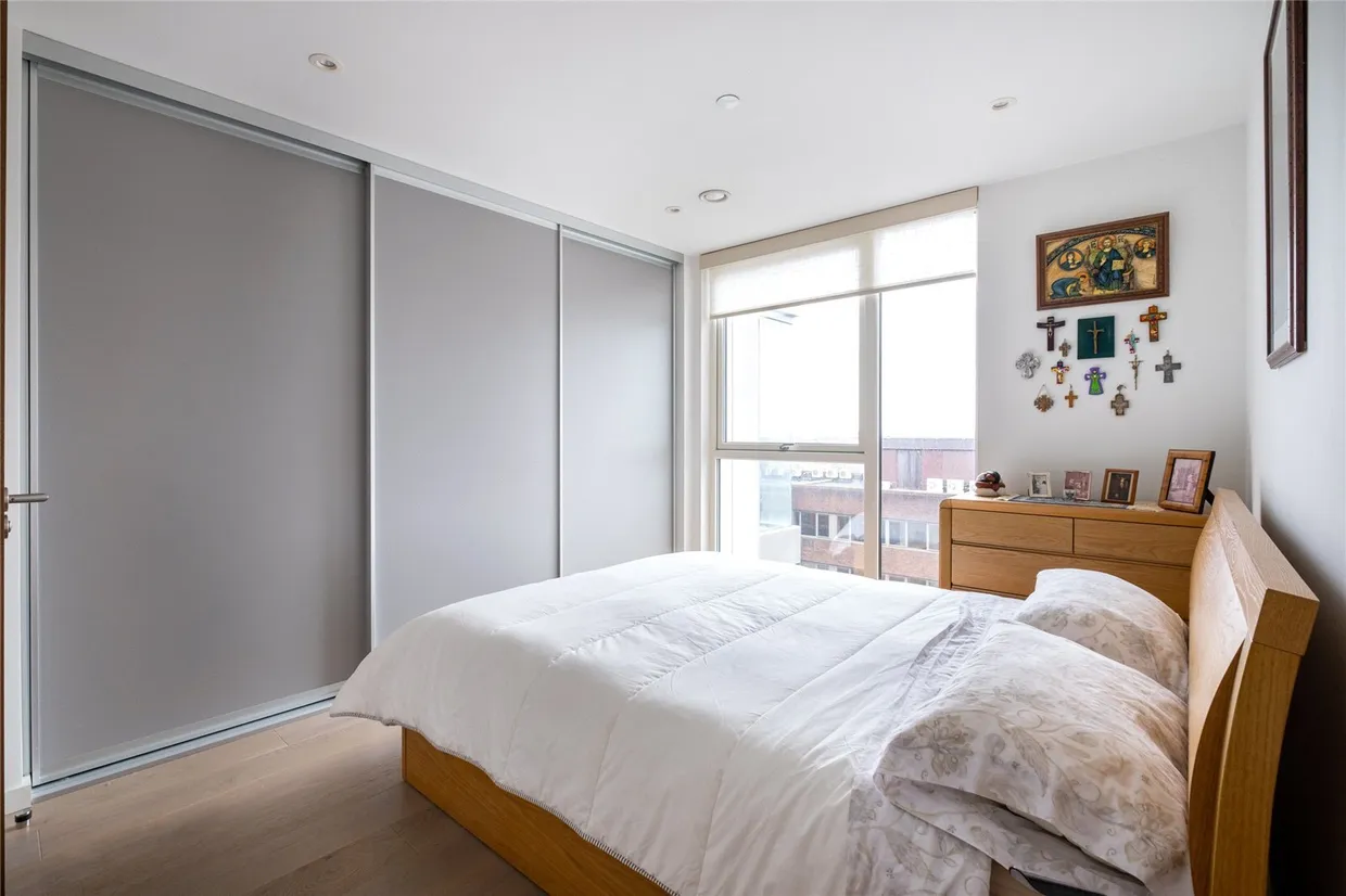 Upper Richmond Road, London, SW15 photo 7