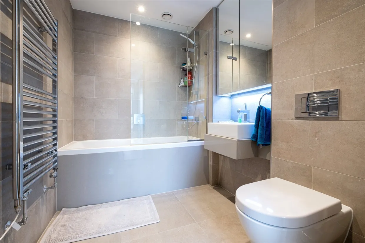 Upper Richmond Road, London, SW15 photo 8