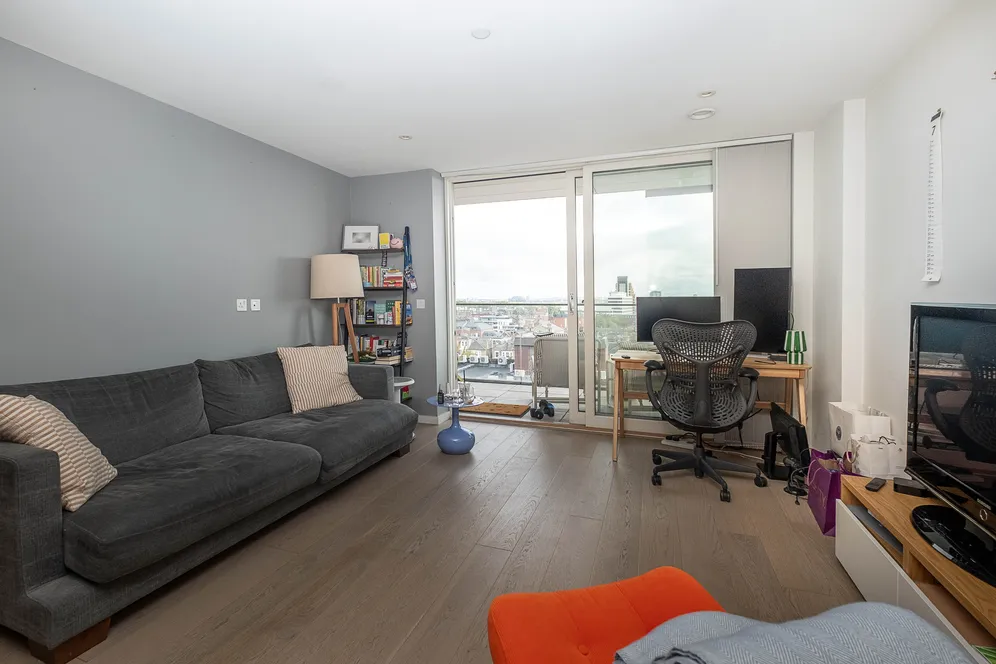 Upper Richmond Road, London, SW15 photo 6