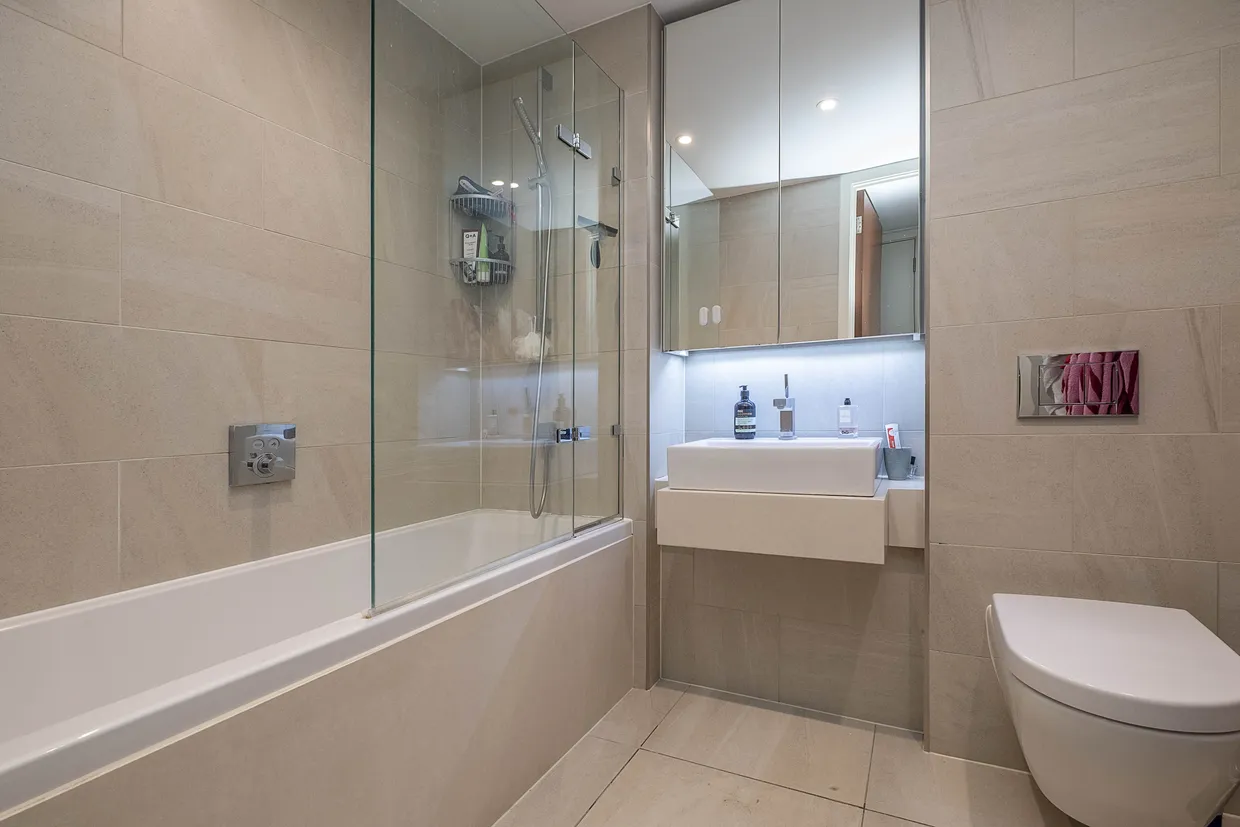 Upper Richmond Road, London, SW15 photo 9
