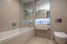 Upper Richmond Road, London, SW15 photo 9