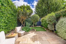 Fletcher Road, London, W4 photo 8