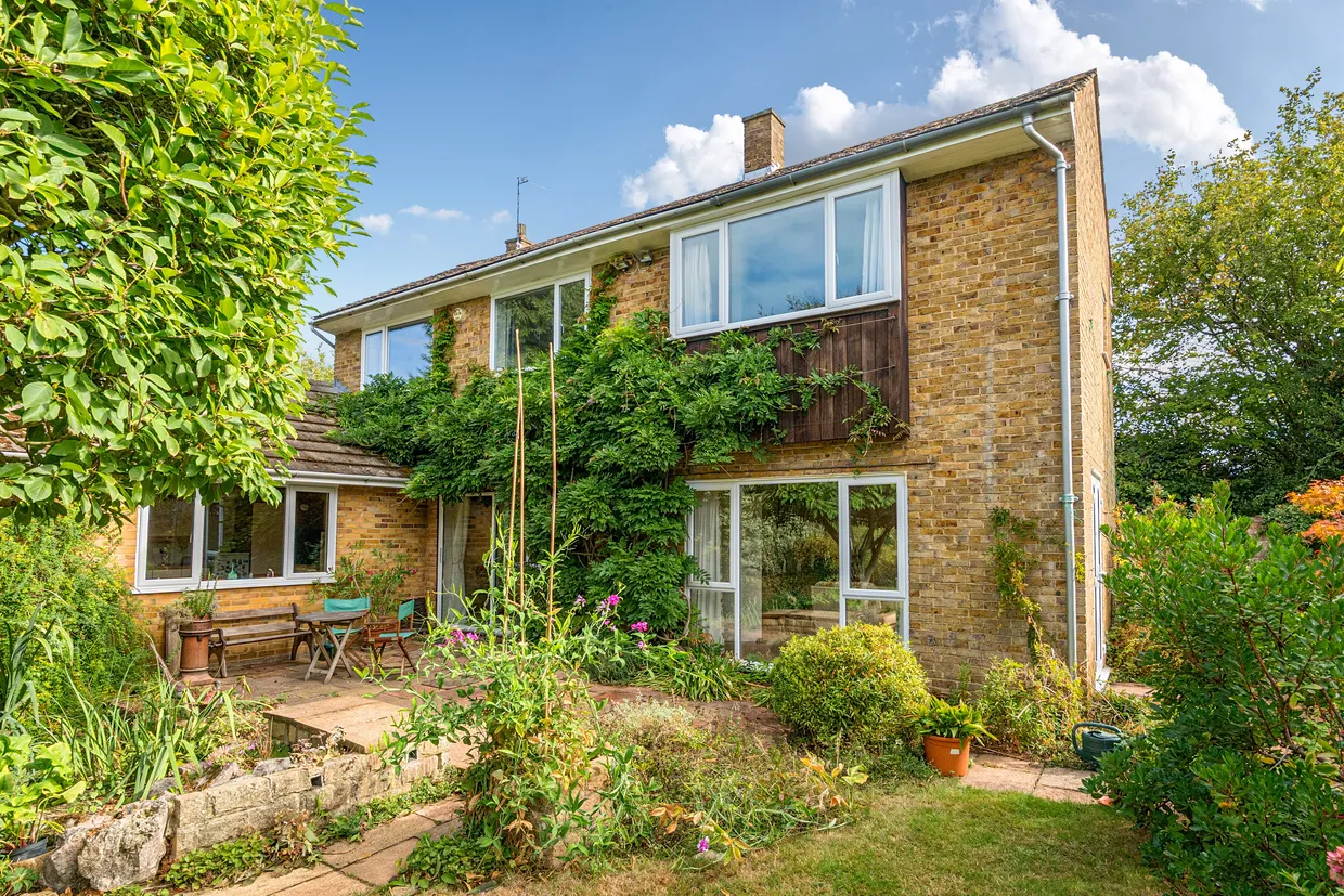 Hamm Court, WEYBRIDGE, KT13 photo 13
